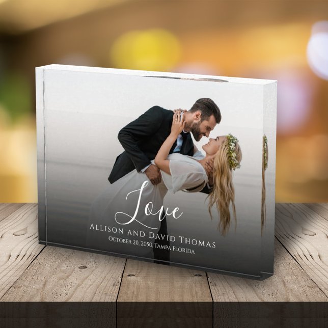 Bloc Photo Wedding Photo Minimalist Couple Calligraphy Love (Créateur téléchargé)