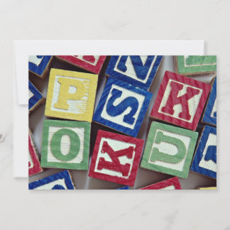 Blocs en bois avec alphabets pour enfants