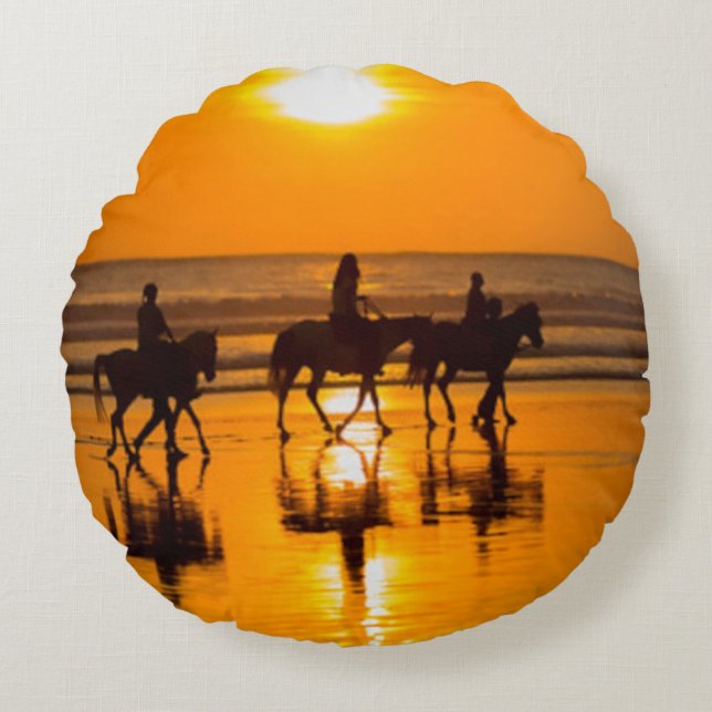 Blonde & Broke - Horses Beach Sunset Coussin (Devant)