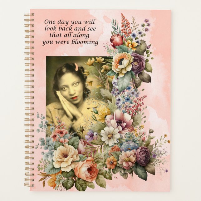 "Blooming all Along" cite jolie fille et fleurs (Devant)
