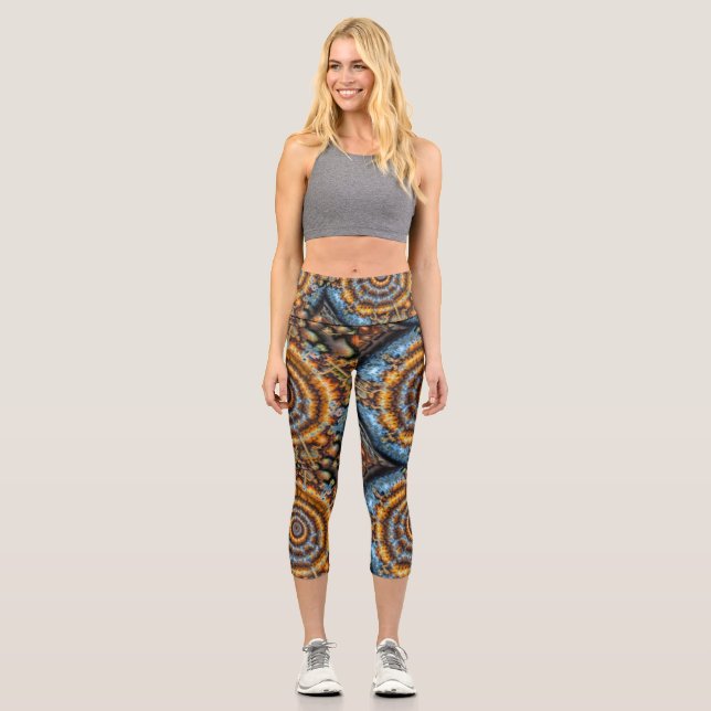 blue and gold fractal swirl capri leggings (Recto)