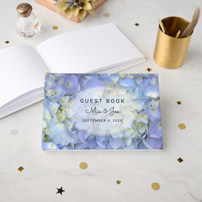 Blue Moon Hydrangea Custom Wedding Livre d'invité (Recto ouvert)