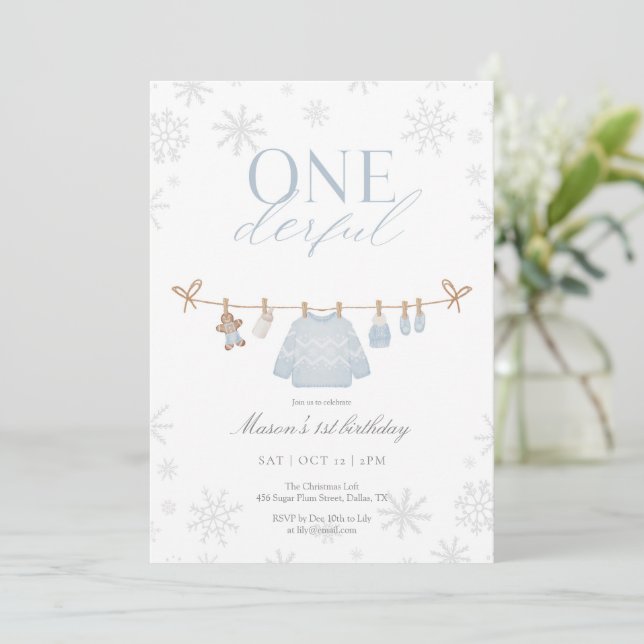 Blue ONEderful Winter First Birthday Invitation (Debout devant)