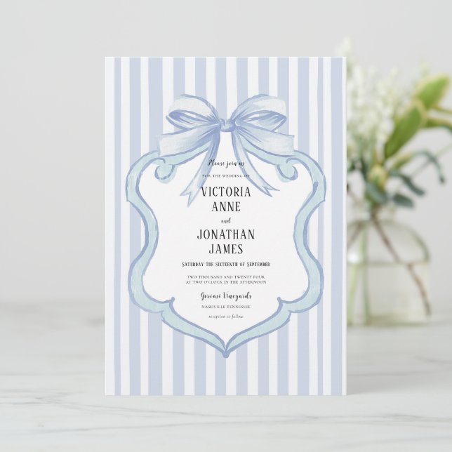Blue Vintage Stripe Ribbon Bow Wedding Invitation (Debout devant)
