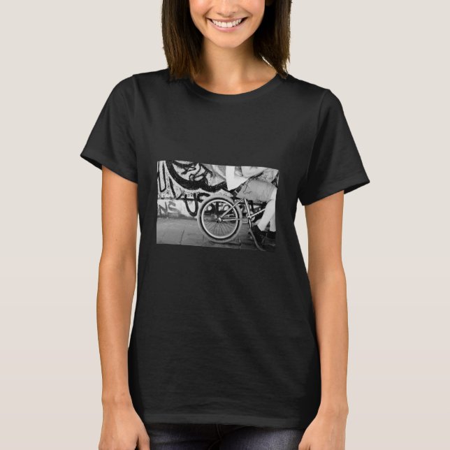 BMX skateboard tee t-shirt in black great clothing (Devant)