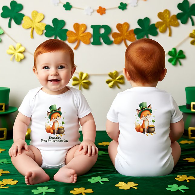 Body 1er St. Patrick de bébé, Renard & Chanceux (Baby's 1st St. Patrick's Day, Foxy & Fortunate Baby Bodysuit)