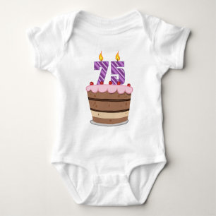 Body 75 ans sur le gâteau d'anniversaire