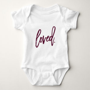 Body Aimé. Typographie de script moderne tendance Bourg