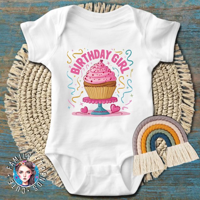 Body Anniversaire Fille Cupcake Rose (Créateur téléchargé)