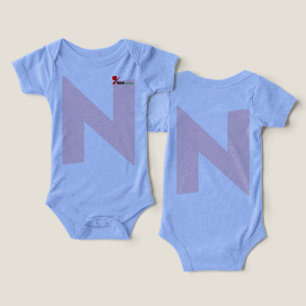 Body bébé avec monogramme initiale de lettre N mod