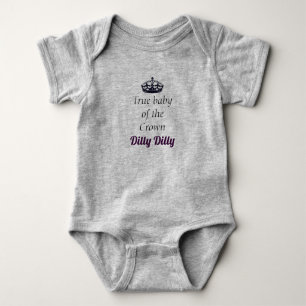 Body Bébé vrai de la couronne Dilly Dilly