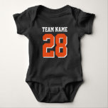 Body Bleu Blanc Orange Football Sports Bébé Romper<br><div class="desc">Joli maillot de football pour bébé. Maman et papa adorent le sport. C'est naturel que le bébé aussi. Mignonne tenue pour bébé en bleu marine, blanc et orange. Vous pouvez customiser le nom et le numéro du joueur sur l'avant et l'arrière du maillot. Pas seulement pour les fans de football....</div>