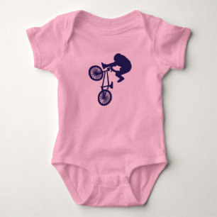 Body BMX Biker attraper un peu de haute air