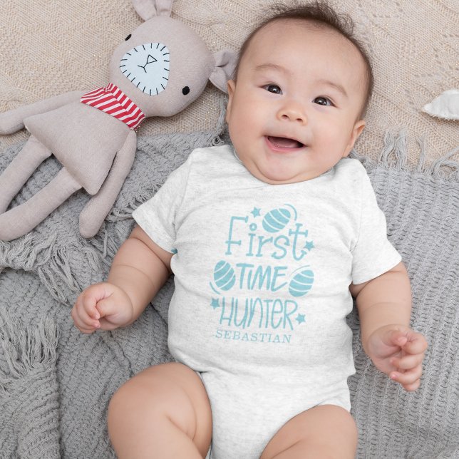 Body Chasseur d'œufs de Pâques personnalisé pour la pre (Personalized Cute Easter First Time Egg Hunter Baby Bodysuit)
