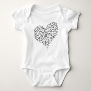 Body chemise faite sur commande de bébé de coeur
