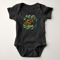 Chien de Rhodesian Ridgeback avec couronne