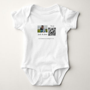 Body Code Q R simple minimaliste ajouter photo nom text