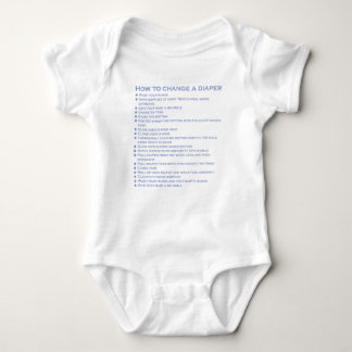 Body Comment changer un maillot de bébé de couche