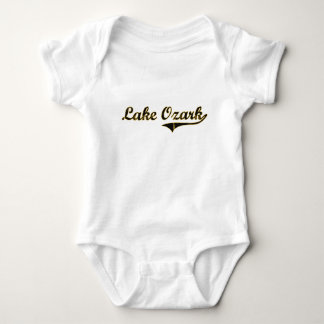 Body Conception classique d'Ozark Missouri de lac