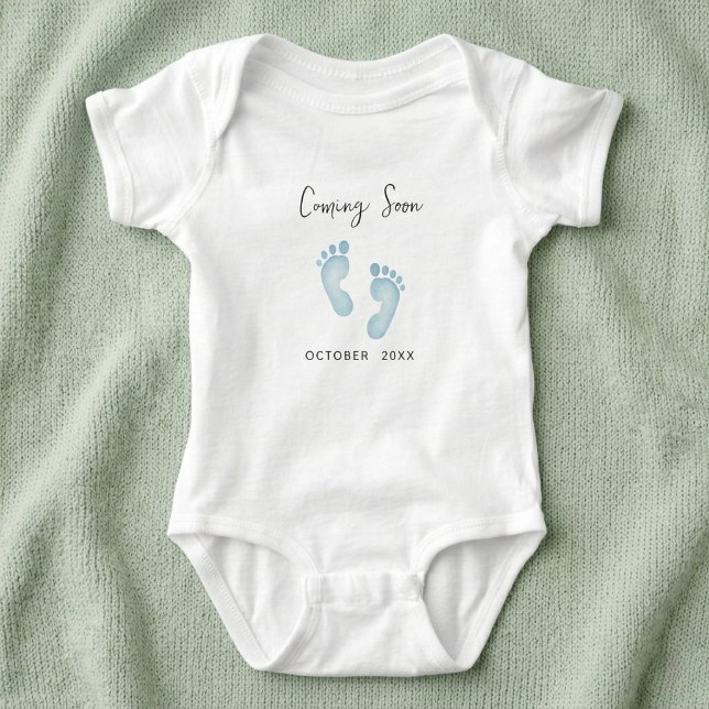 Body Custom Coming Soon Baby Bodysuit, Blue Footprints  (Créateur téléchargé)