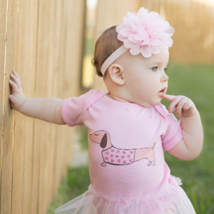 Body Dachshund Pink Heart One Piece Outfit pour bébé