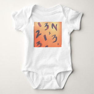 Body Des numéros orange pour costume bébé.