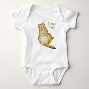 Body image mignonne de chat de gingembre endormie comme