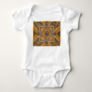Body Indian Floral Paisley : Médaillon ethnique.