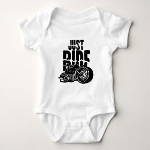 Body Juste conception de moto de tour