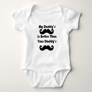 Body La moustache de mon père est meilleure