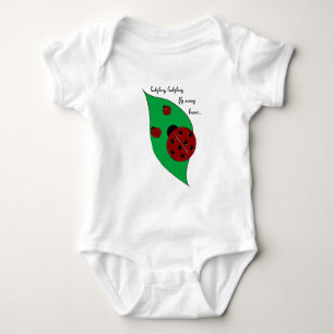 Body Ladybug s'enfuit chez lui