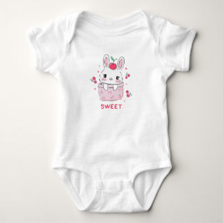 Body Lapin Mignon dans une Poche Rose Cerise - Douce Ka