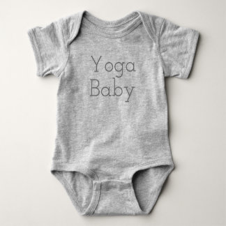 Body Le bébé de yoga se développent