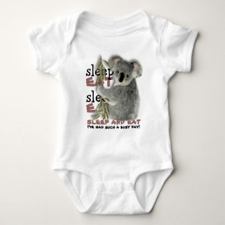 Body Le koala le plus mignon mangent et dorment