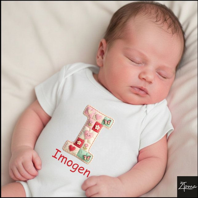 Body Lettre I initiale en patchwork matelassé pour la n (This is a sample design. There are several models to choose from, with the name and color changed.)