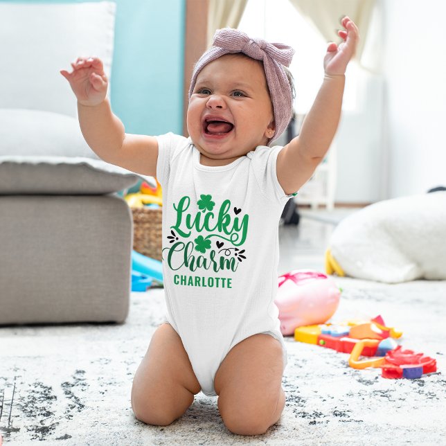 Body Lucky Charm Jour de la Saint Patrick personnalisé (Personalized Lucky Charm St Patrick's Day Baby Bodysuit)