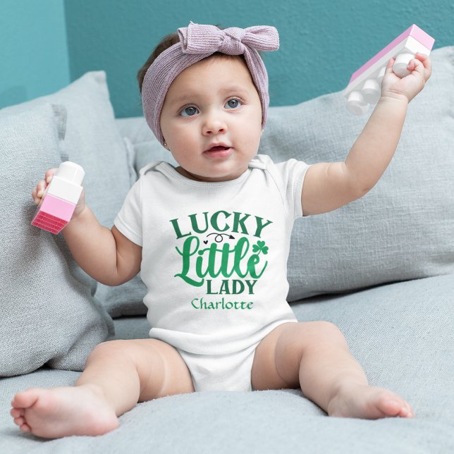 Body Lucky Little Lady Jour de la Saint Patrick personn (Personalized  St Patricks Day Lucky Little Lady Baby Bodysuit)