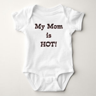 Body Ma maman de KRW est humour mignon chaud de bébé