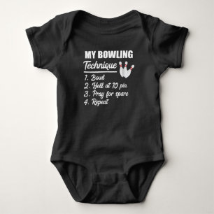 Body ma technique de bowling hurle à la prière à 10 