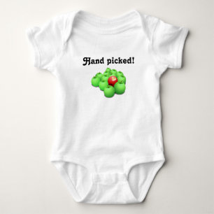 Body Main sélectionnée ! Bébé adopté