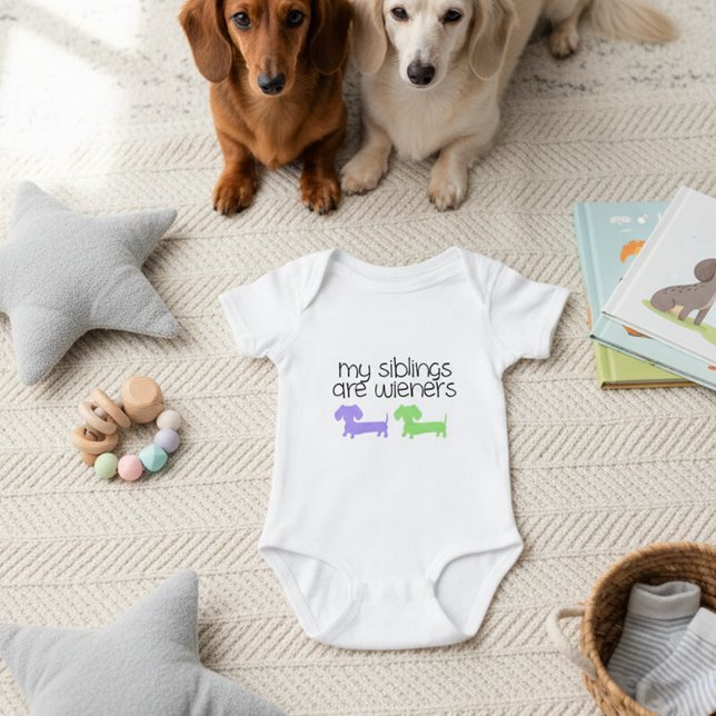 Body Mes frères et soeurs sont des Wieners | Double Dac (My siblings are wiener dogs - baby announcement outfit - three wiener dogs)