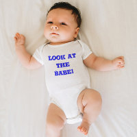 Mignonne et drôle Regardez la citation Bleue Bébé