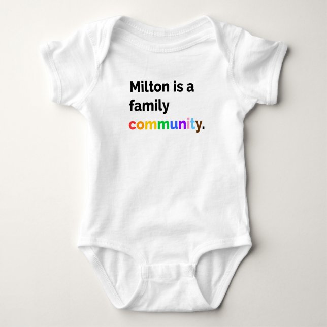 Body Milton est une combinaison familiale communautaire (Devant)