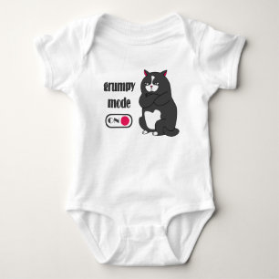 Body Mode grumeux sur drôle de gros chat