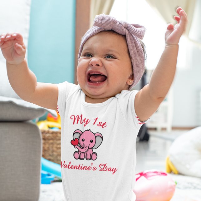 Body Mon 1er jour de la Saint-Valentin – Éléphant migno (Créateur téléchargé)