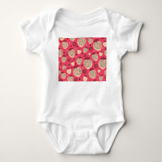 Body Motif de fraise rose : design doux et homogène
