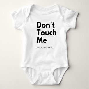 Body Ne me touche pas la main