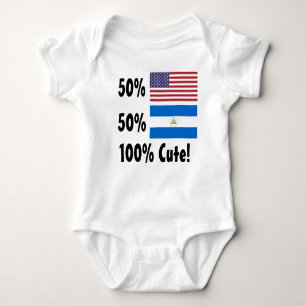 Body Nicaraguayen de l'Américain 50% de 50% 100% mignon