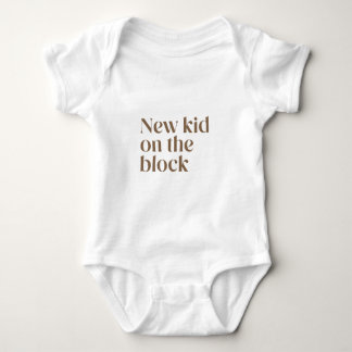 Body Nouveau gosse sur le bloc Retro Baby Bodysuit