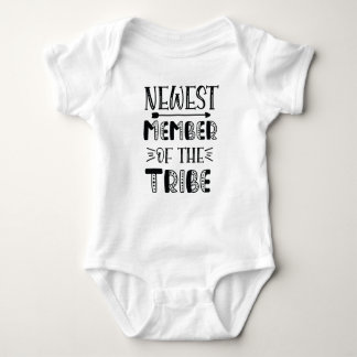 Body "nouveau membre de la tribu" Funny Baby Bodysuit